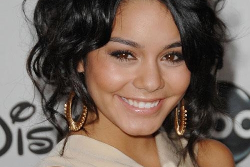 Victoria Beckham y Vanessa Hudgens unidas