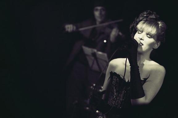 Pía Tedesco pisa Madrid en su gira de presentación de “Bordeaux (historias de cabaret)”