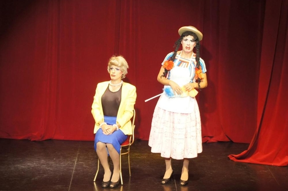 “EL VARIETÓN” Los 20 años de carrera de los Quintana en el Teatro Alfil