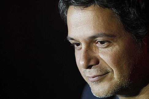 Sirope, lo nuevo de Alejandro Sanz en Mayo