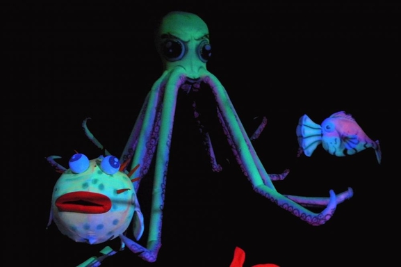 TEATRO LARA PRESENTA " AQUALIA"