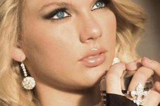 ¡Taylor Swift lanza su perfume!