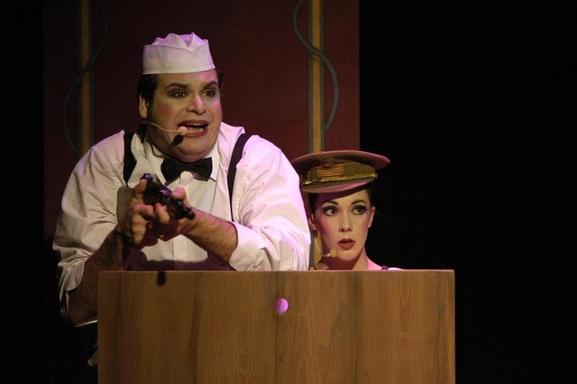 "Cabaré de caricia y puntapié" llega a Madrid el 7 de Febrero!