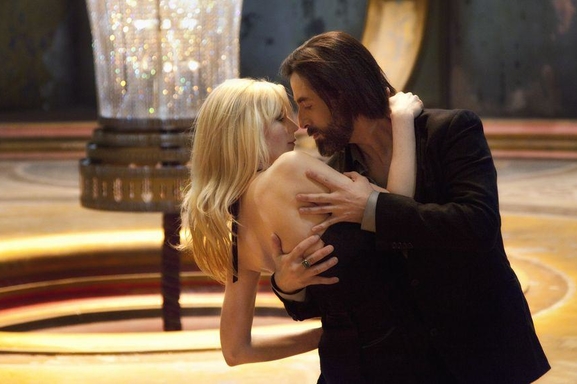 Primeras imágenes de 'Un amor entre dos mundos'