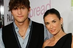 Demi Moore y Ashton Kutcher  Anuncian su Divorcio