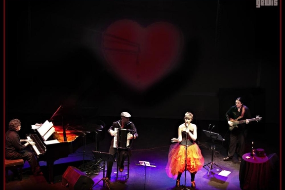 Pía Tedesco el 18 de Abril en el Teatro Zorrilla de Valladolid