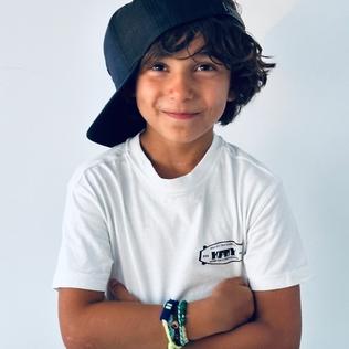 Hugo8