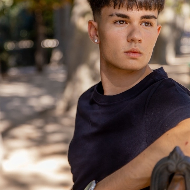 Ivan12008