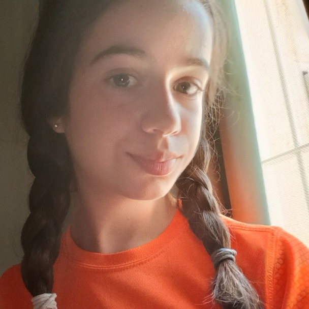 daniella15