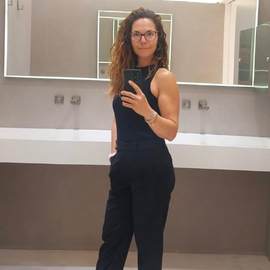 VanessaRuz