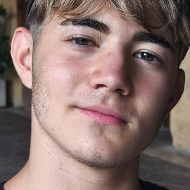 Aaronpro10