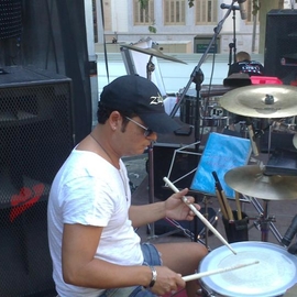 Manudrummer