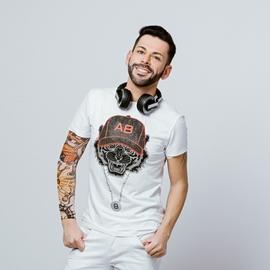 JimmyTrias