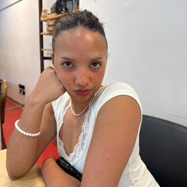 Aadaniss