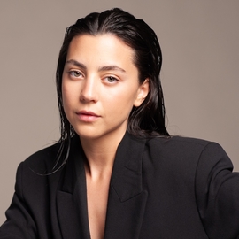 Amanda46