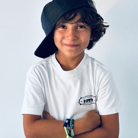 Hugo8