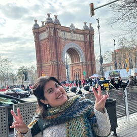 Damaris58