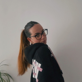 Alexandrapla