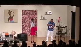 Escena obra Boeing Boeing compañía Teatre i Punt