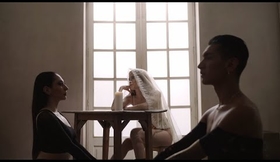 SANTA - Maia San Miguel