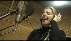 En La tormenta (canción de Mary)