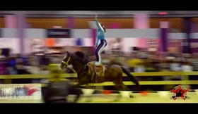 Espectáculo de arco y volteo