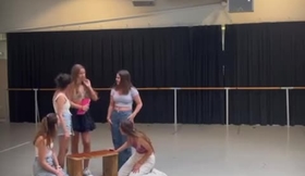 Escena Mamma mia amigas Sophie