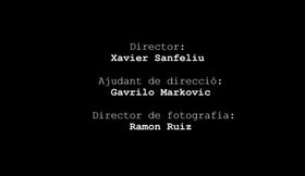 Tres anuncios en las afueras