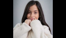 Ante la cámara !?, natural , expresiva , sígueme en IG @maria.sg2016 % #artistainfantil