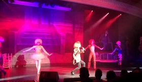 "Dream girls" Cats show MSC Cruises