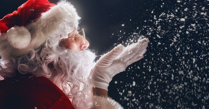 Casting actores mayores de 60 años para interpretar a Papá Noel en experiencia teatralizada de Navidad en Torrejón de Ardoz