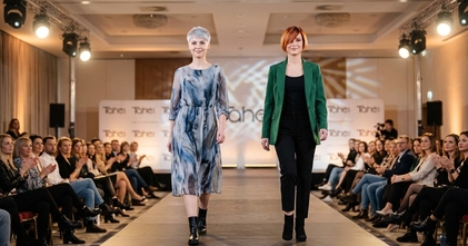 Casting de chicas con cabello corto para desfile de la colección Tahe en Barcelona