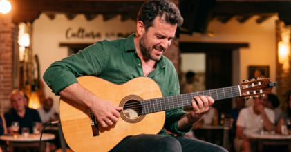 Casting hombres que toquen la guitarra entre 38 y 44 años para cortometraje de ficción