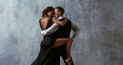 Casting bailarines y bailarinas mayores de 18 años para compañía en Valencia