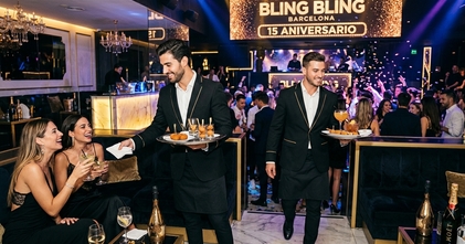 Casting azafatos entre 30 y 40 años con buena imagen para el 15 aniversario de la discoteca Bling Bling en Barcelona