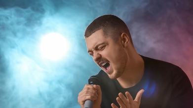 Casting actor cantante de 20 a 35 años para un musical de teatro