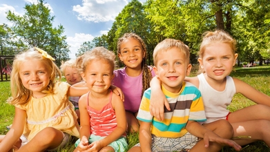 Casting niños y niñas de 4 a 5 años para campaña de moda en Barcelona y Madrid