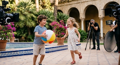   Casting niño o niña modelo entre 5 y 6 años para sesión de foto y vídeo de cadena hotelera en Sevilla