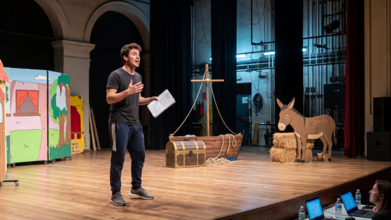 Casting actor con nivel alto de inglés para gira nacional de teatro escolar