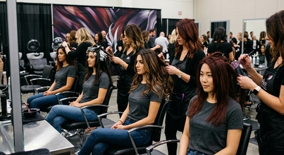 Casting chicas para evento de peluquería profesional de coloración en San Sebastián