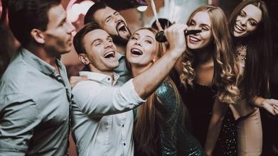 Casting actor y actriz entre 18 y 25 años para roles juveniles para rodaje