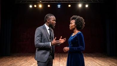 Casting actores y actrices de 20 a 50 años para teatro