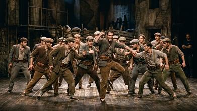 Casting bailarines hombres y mujeres entre 18 y 45 años para película 