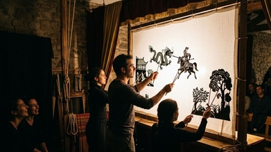 Casting de personas que sepan hacer sombras chinescas para spot publicitario en Madrid