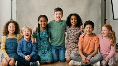 Casting infantil para niños y niñas 7 a 12 años para proyecto con agencia en Sevilla