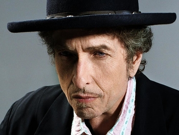 Bob Dylan saca disco versionando a Frank Sinatra