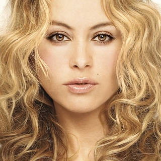 Paulina Rubio regresa con nuevo disco