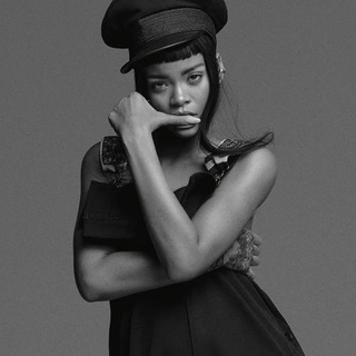 Towards the Sun: lo nuevo de Rihanna