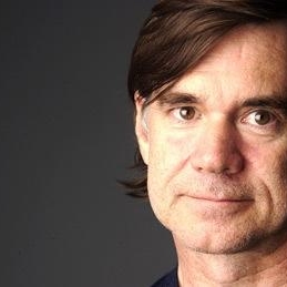 Gus Van Sant quiere dirigir 'Cincuenta sombras de Grey'
