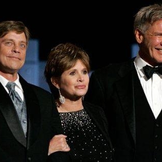 Harrison Ford, Carrie Fisher y Mark Harnill confirmados para Star Wars